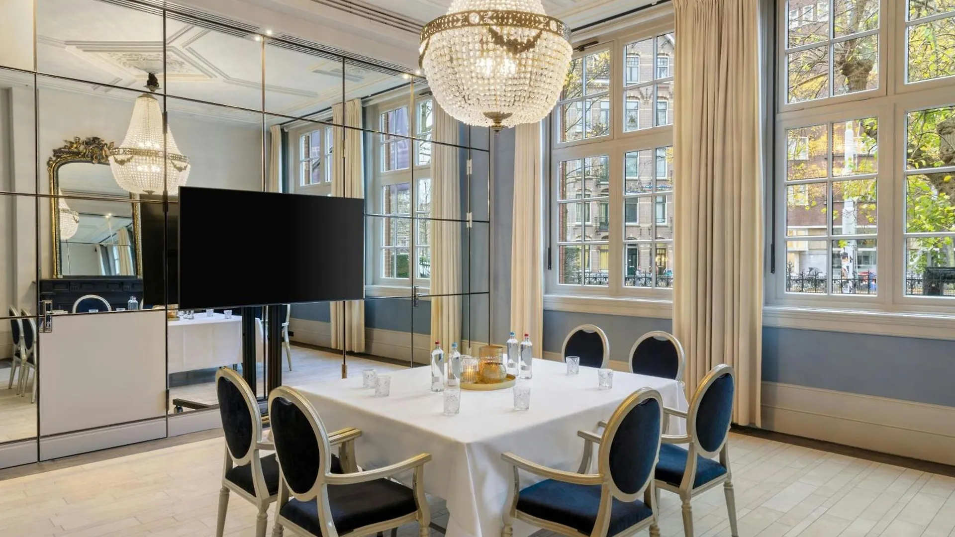 The College Hotel Amsterdam, Autograph Collection  Amsterdam