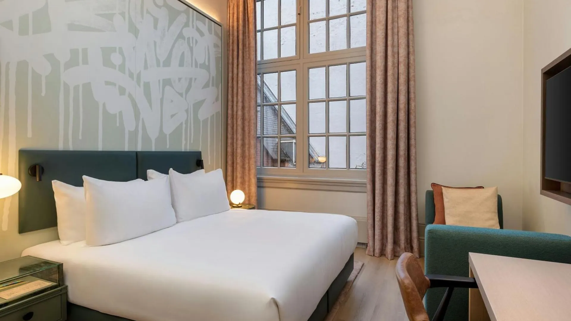 The College Hotel Amsterdam, Autograph Collection