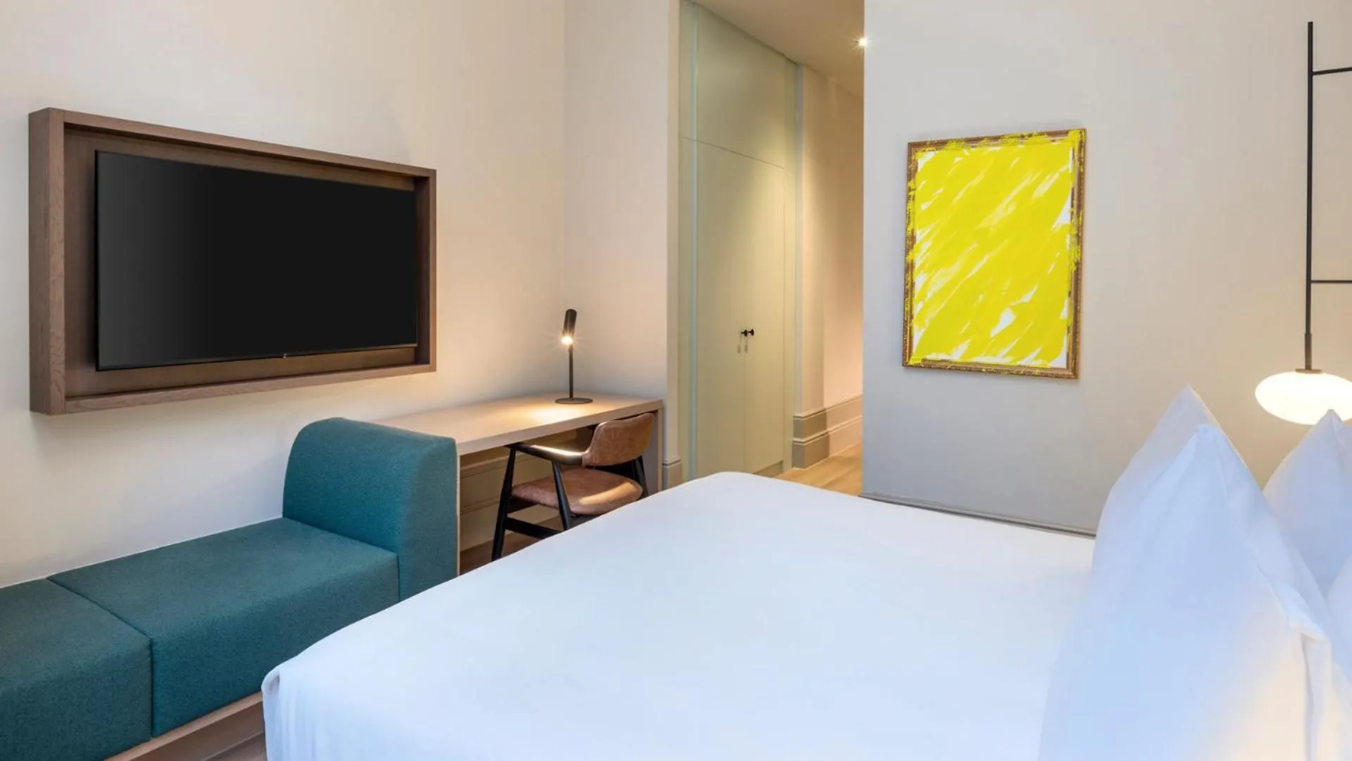 The College Hotel Amsterdam, Autograph Collection