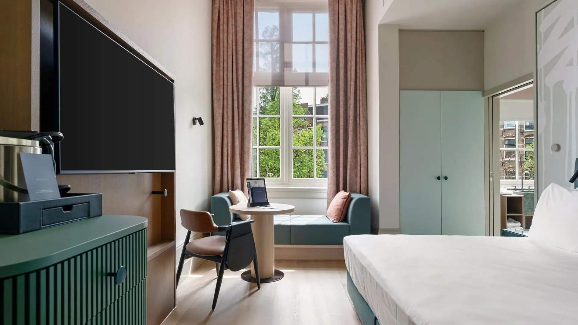 The College Hotel Amsterdam, Autograph Collection